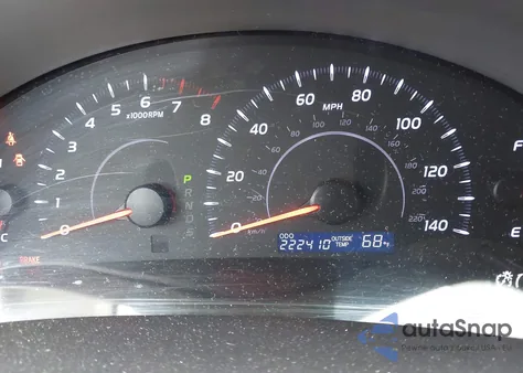 2010 Toyota Camry Le z USA, uszkodzony, nr VIN 4T1BF3EKXAU106321